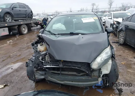 2015 Ford Fiesta Se z USA, uszkodzony, nr VIN 3FADP4BJ9FM145320